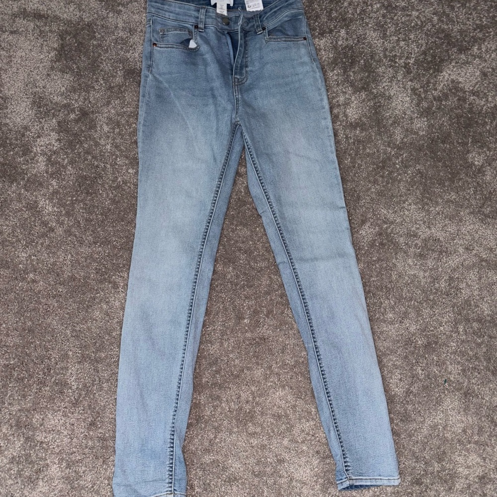 H&m Women's Light Blue Jeans